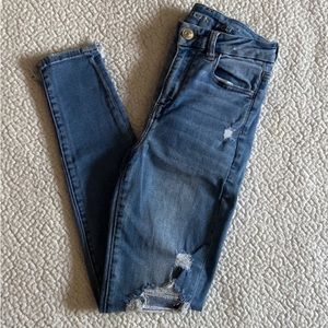 American Eagle skinny jeans size 2